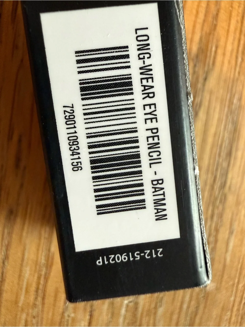 IL MAKIAGE Long Wear Eye Pencil- Batman NEW